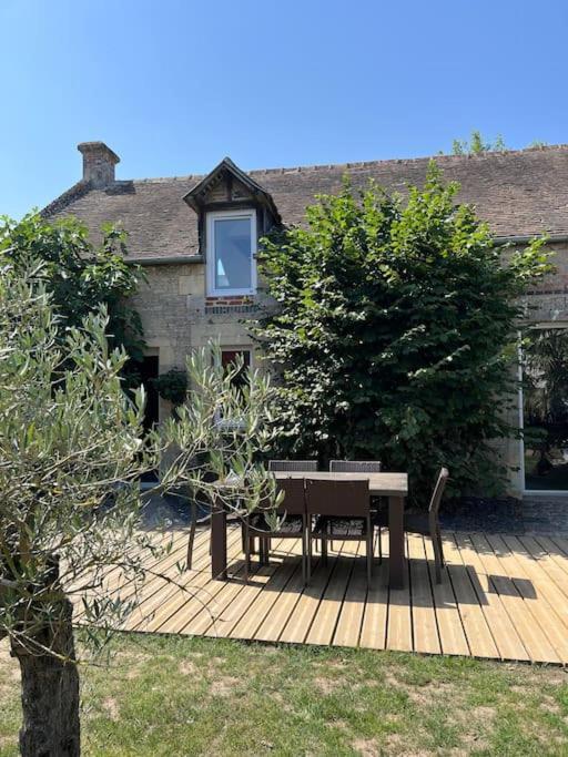 Charmante Maison Du XVIII En Pierre Renovee Colleville-Montgomery 外观 照片