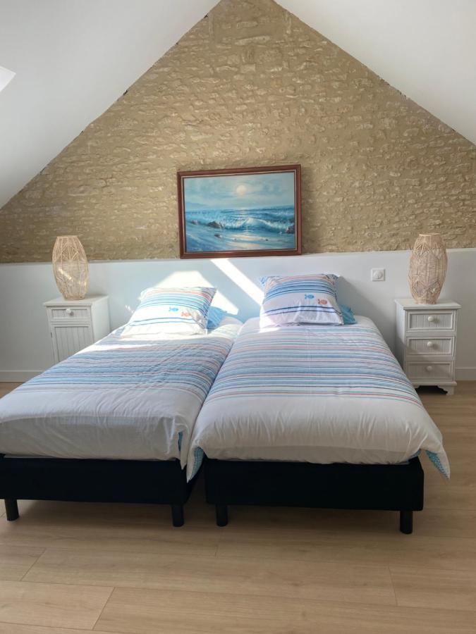 Charmante Maison Du XVIII En Pierre Renovee Colleville-Montgomery 外观 照片