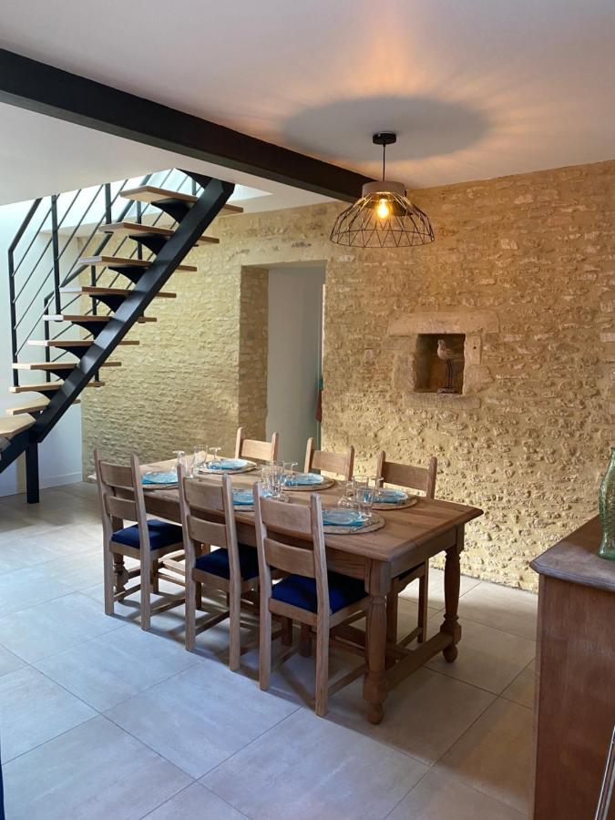Charmante Maison Du XVIII En Pierre Renovee Colleville-Montgomery 外观 照片
